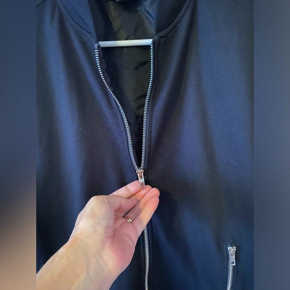 G By Guess Men’s XS Lined Zip Up Flight Bomber Jacket - Picture 6 of 7